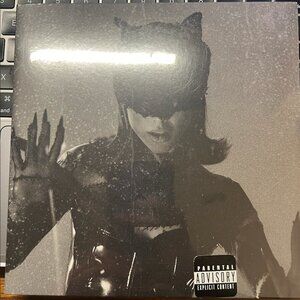 BRAND NEW/SEALED/SOLD OUT ON WEBSITE Ariana Grande - The Boy is Mine 7" Vinyl